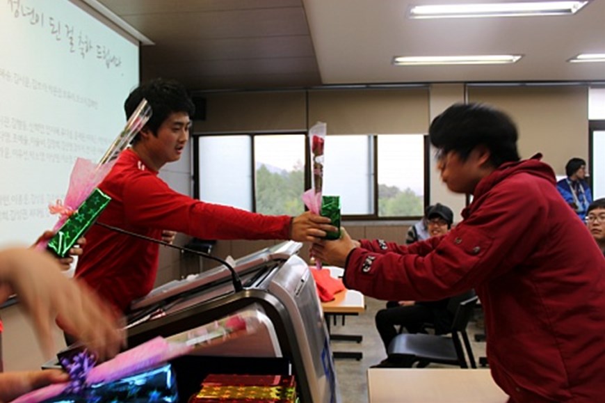 11 스승의날,성년의날